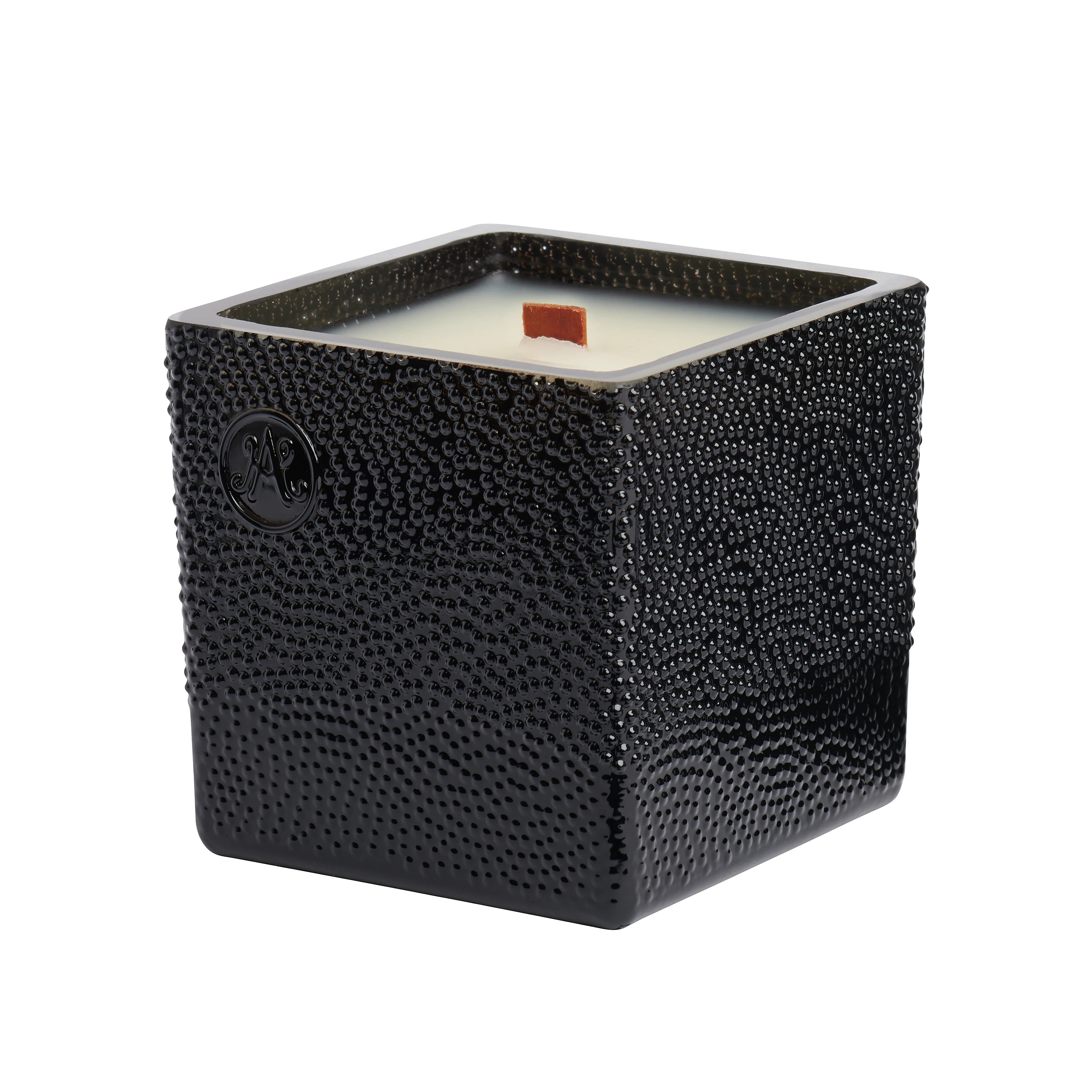 IV. FORTITUDO LIGNORUM Scented Candle 220g