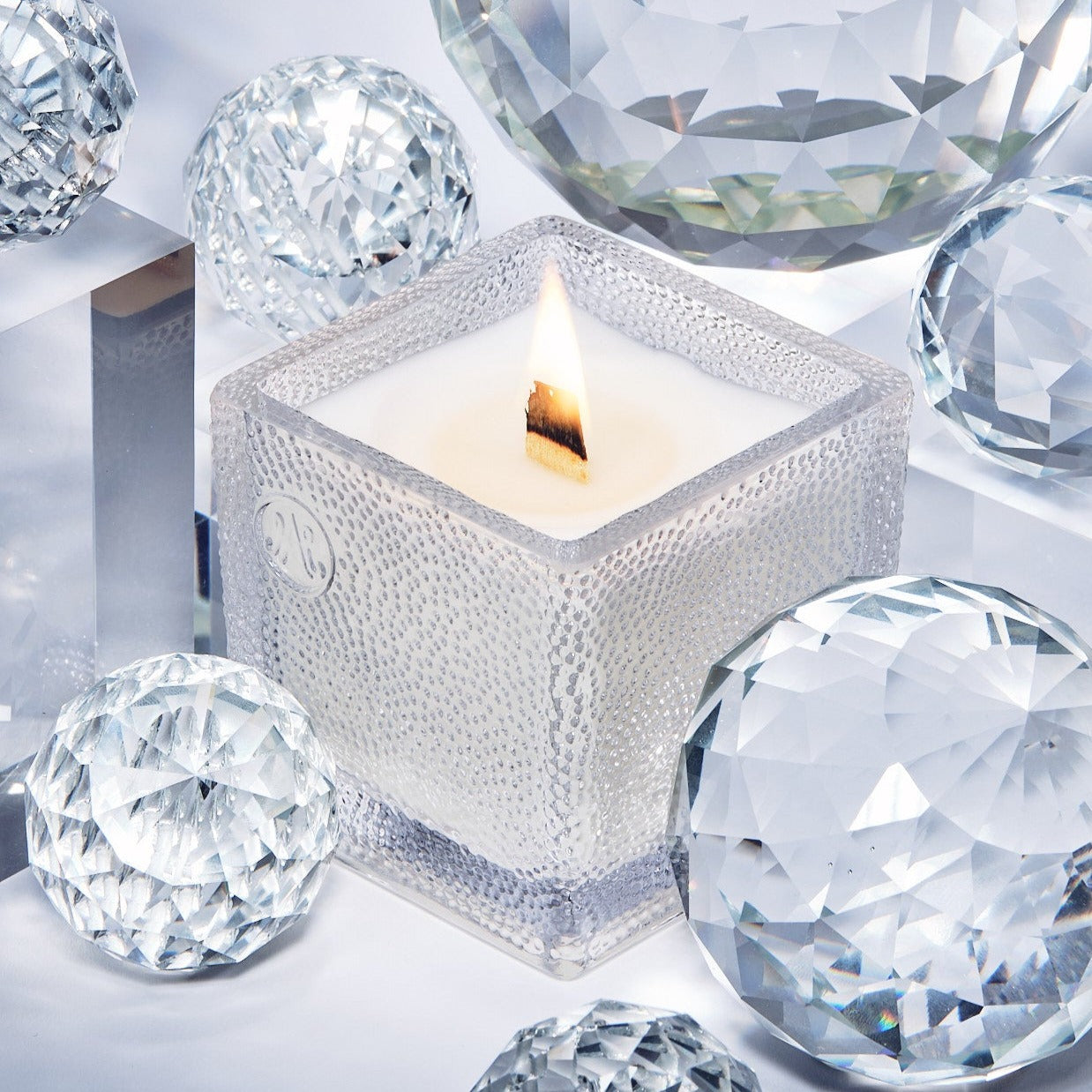 CRYSTAL Armagnac Scented Cande 220g
